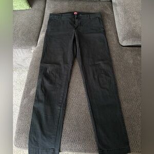 men’s Levi black chino pants